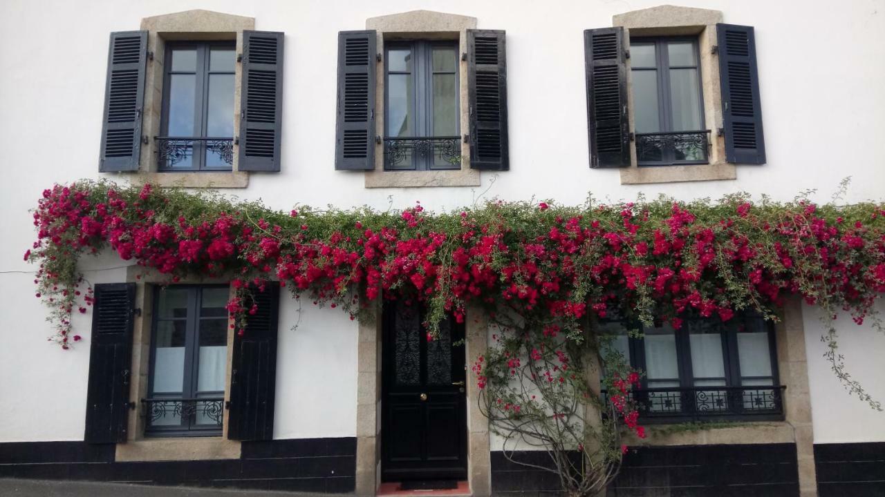 Le 29 D'A Cote Bed and Breakfast Pont-Croix Exteriör bild